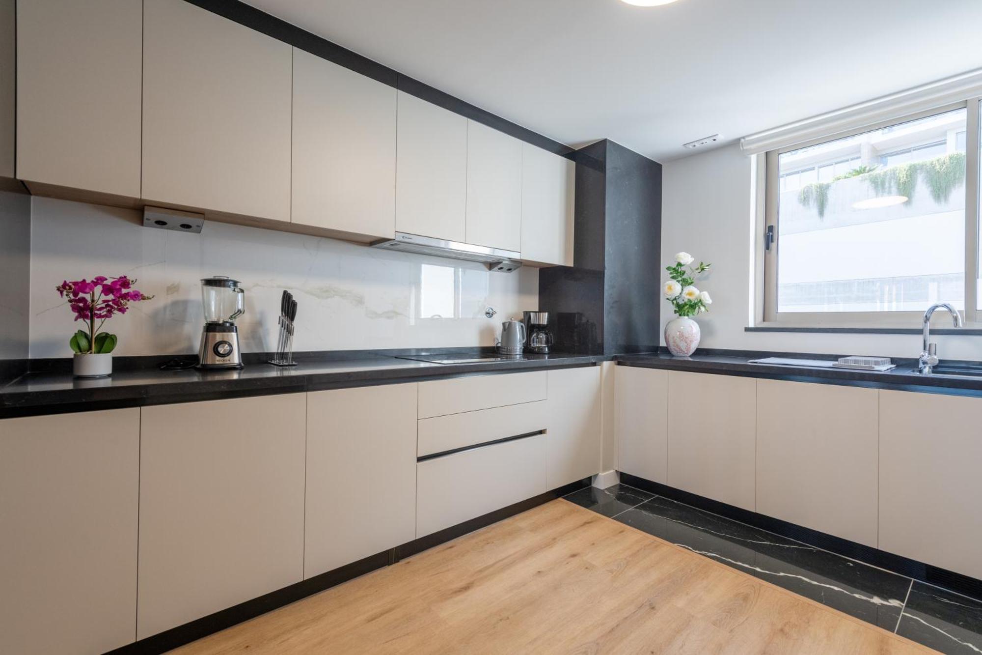 The Queen Apartment Фуншал Екстериор снимка