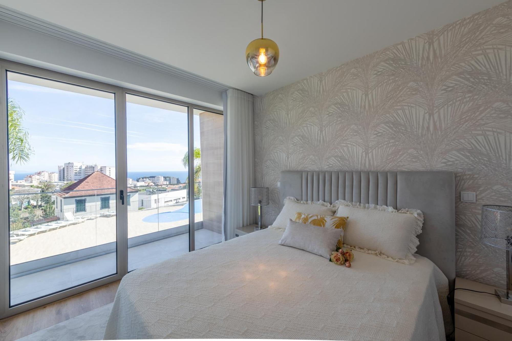 The Queen Apartment Фуншал Екстериор снимка